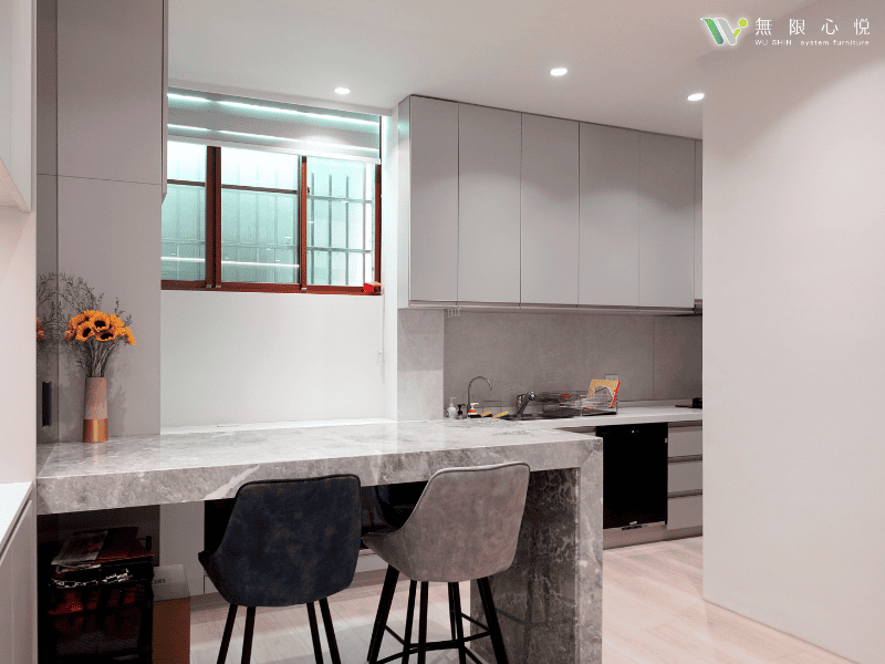 灰色廚具｜廚櫃顏色推薦